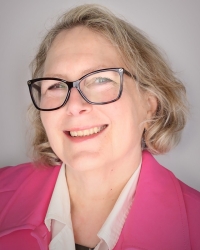 Liz Brunton headshot