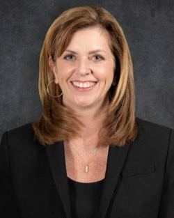 Lynne Hartnett, PhD headshot of Lynne Hartnett