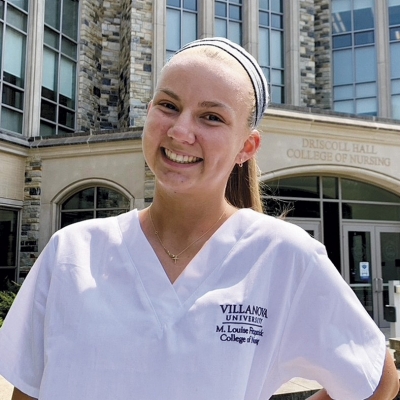 Headshot of Anna Staiger