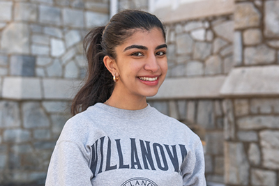 Jasmine Srivastava headshot