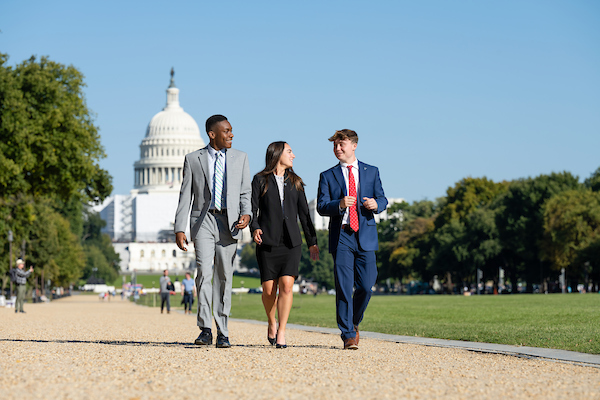 Students walking on capital hill in DC.